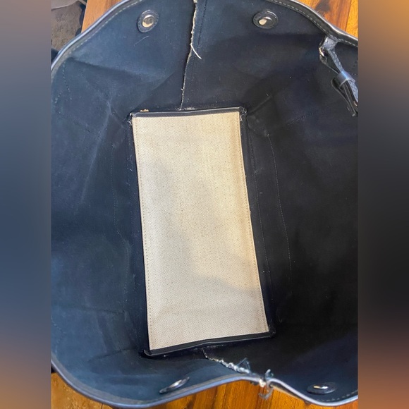 Balenciaga Paris Tote Bag Handbag Black and Cream Authentic - Picture 11 of 12